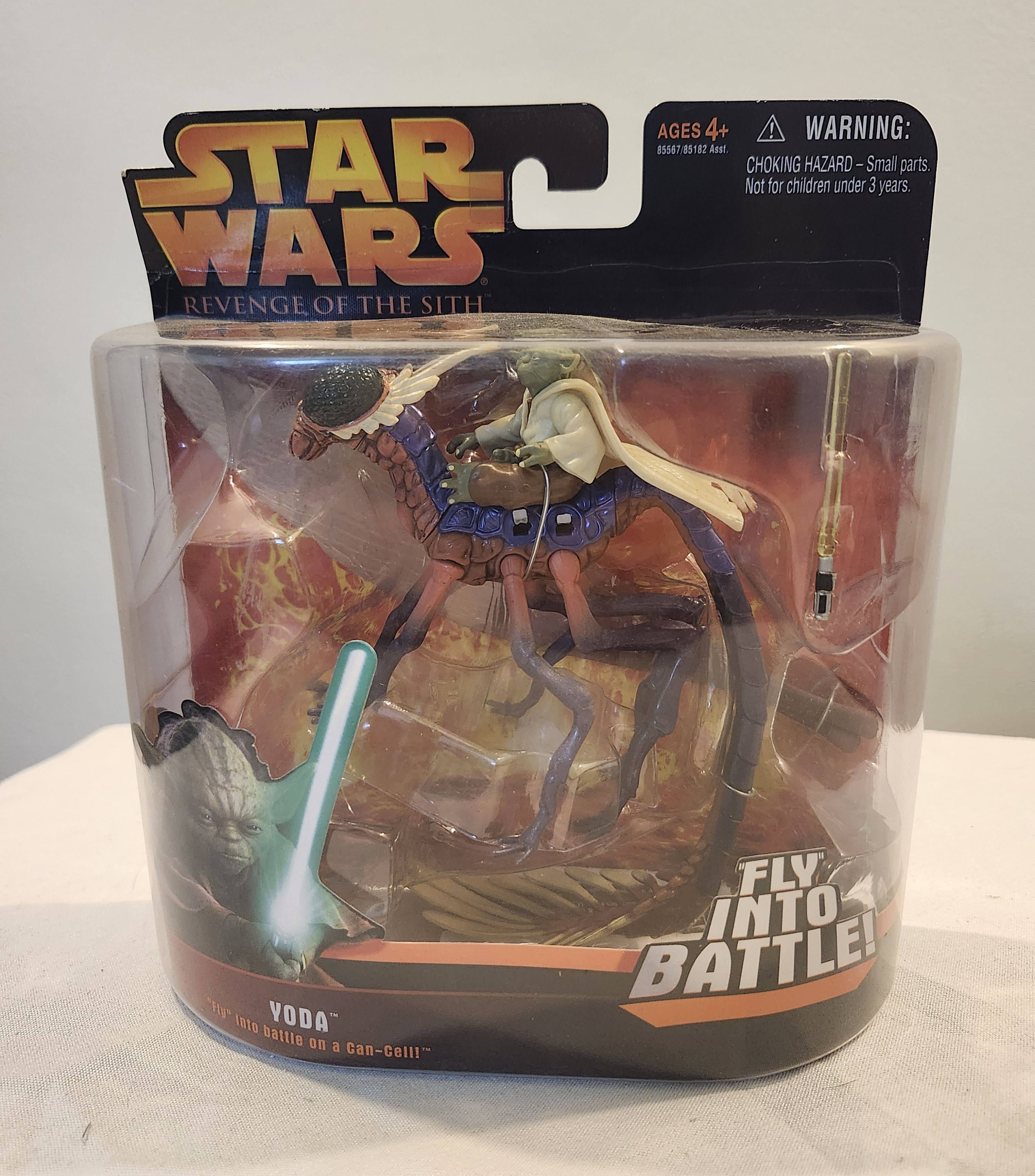Star Wars ROTS – Yoda with Can‑cell (Deluxe Figure, 2005) primary image